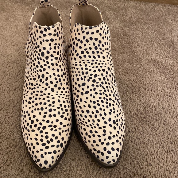 Journee Collection Animal Print Lola Booties. - Picture 7 of 16